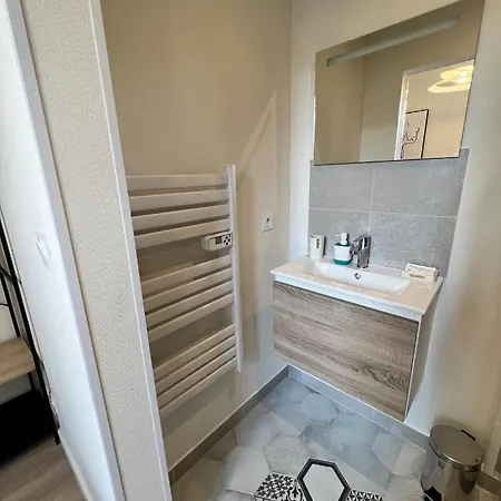 Lysbed - Le Pilori Lägenhet